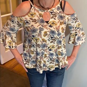 Floral patterned open shoulder shirt, stitch fix